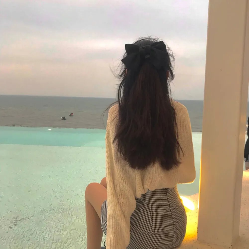 拔打鸦 海报